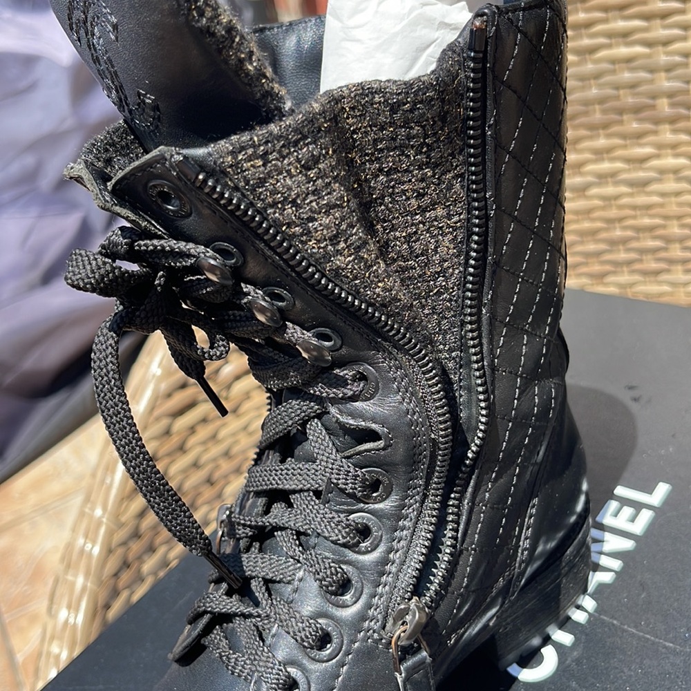 Chanel high boots - Picture 4 of 16